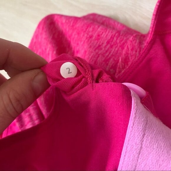 Lululemon Tank Top Women's Size 2 US Pink Heathered Amala Shelf Bra Yoga Workout - Picture 7 of 9